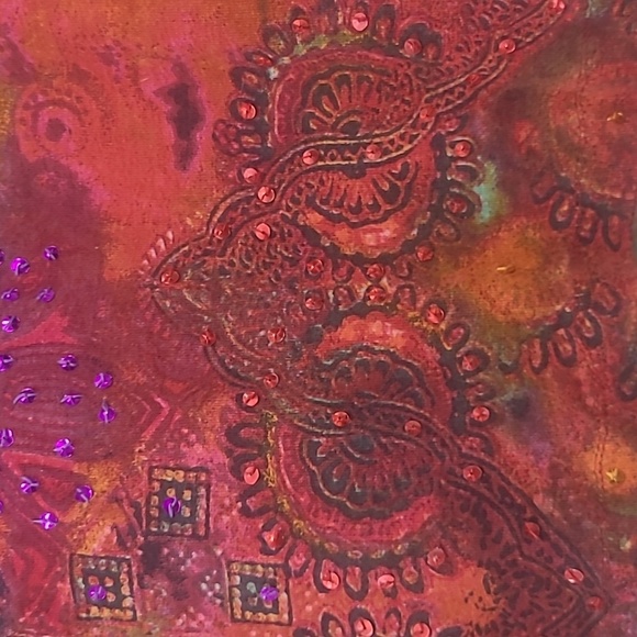 Sequin T-shirt Multi Color Red Purple Blue 3/4 Artsy Floral Print Whimsigoth - Picture 3 of 5